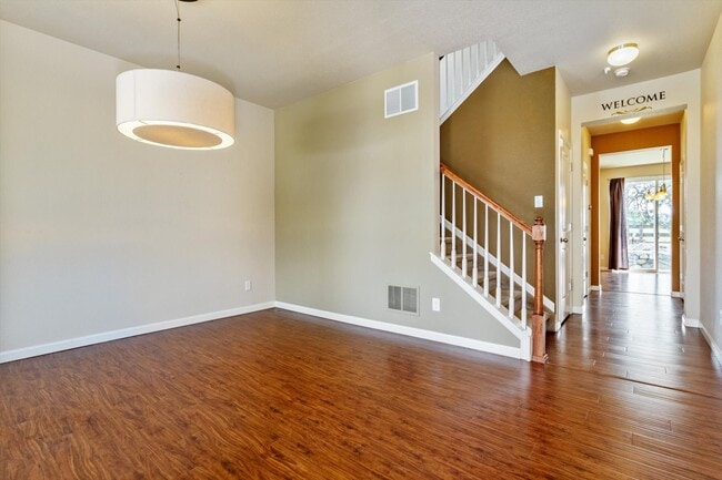 Building Photo - 6946 S Eaton Park Ct