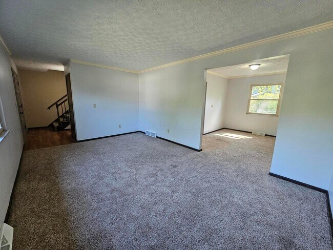 Building Photo - 6648 Kennerdown St