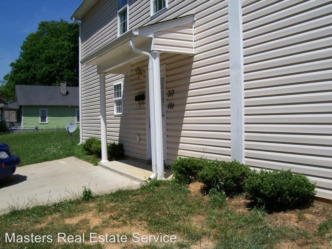 Primary Photo - 317 Camden St