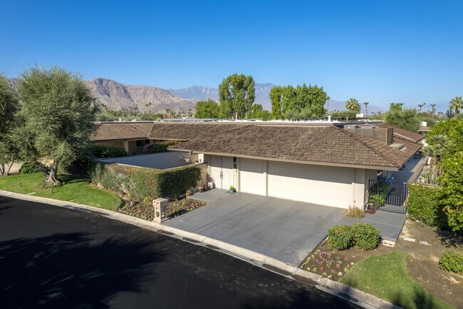Building Photo - 78 Colgate Dr