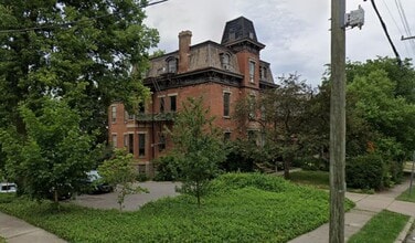 Building Photo - 2605 Eden Ave
