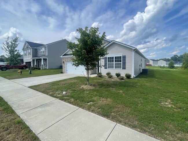 Building Photo - 908 Sea Holly Dr