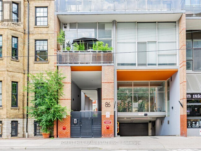 Photo du bâtiment - 86 Gerrard St E