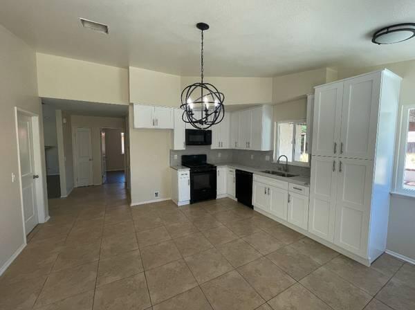 Foto principal - 37132 Kendrick Cir