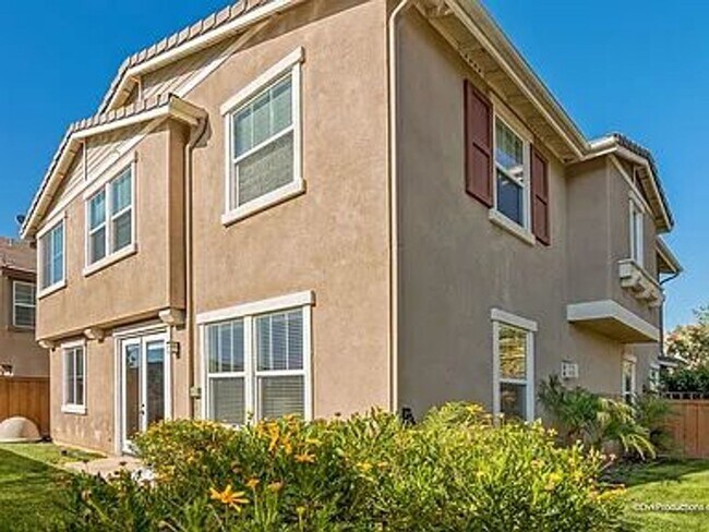 Foto del edificio - Beautiful 4BR/3BA Home for Rent – Prime La Mesa Location Near Parks & Transit