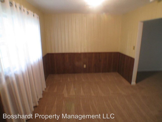 Building Photo - 4 br, 2 bath House - 1431 SE 37th Ave