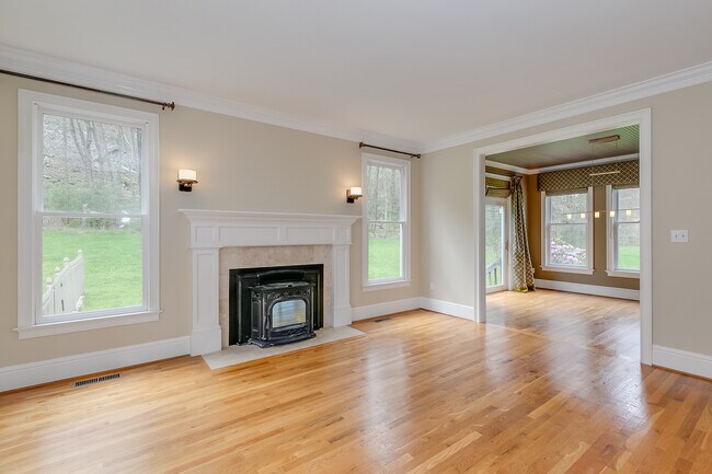Foto del edificio - 181 Barn Door Hills Rd