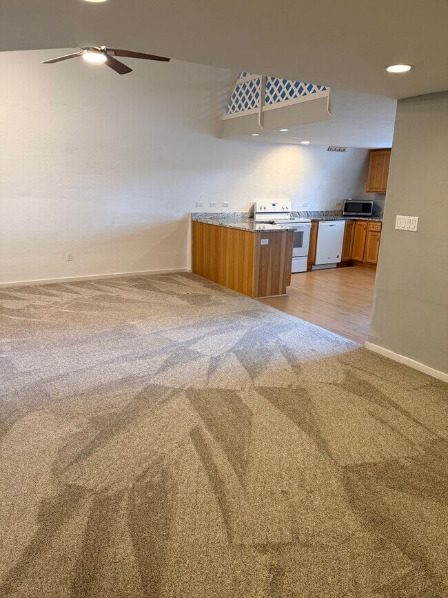 Building Photo - Fully Renovated Unique 1 bedroom Home w/ Shop