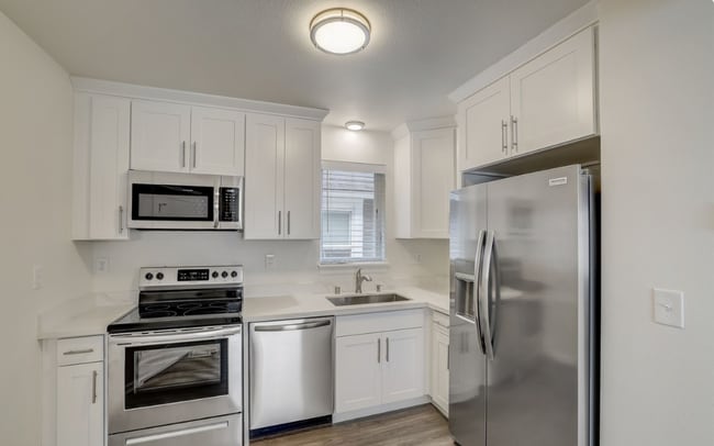 Kitchen - 1112 S 8th St