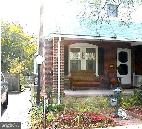 Foto principal - 8 E Jefferson St