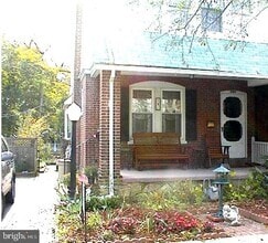 Building Photo - 8 E Jefferson St