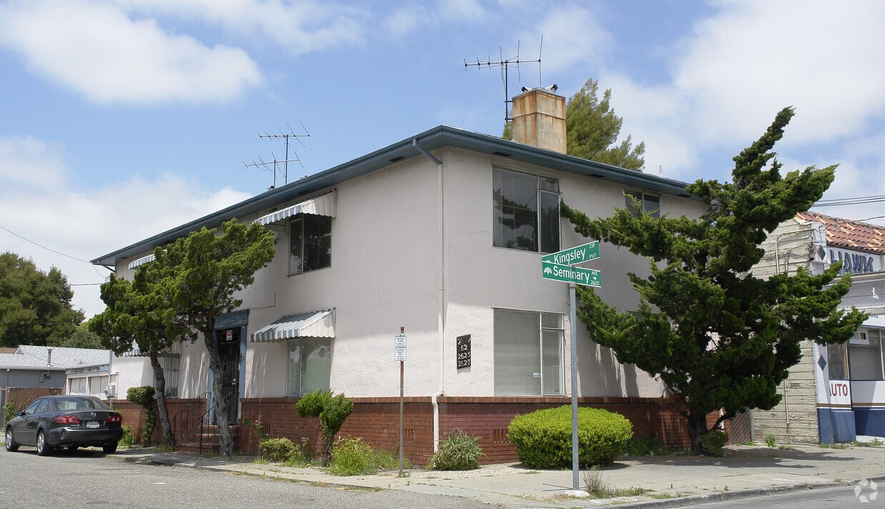 Primary Photo - 2621-2627 Seminary Ave