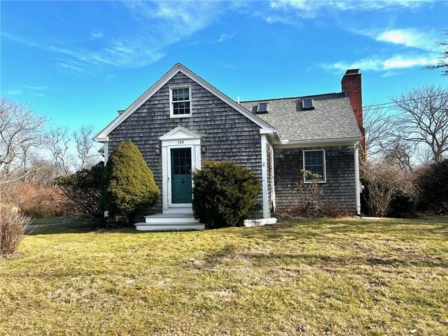 Building Photo - 123 Border Ave