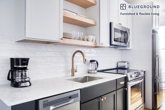 Foto del edificio - 1284 Beacon St