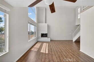 Building Photo - 237 Avenida Montalvo
