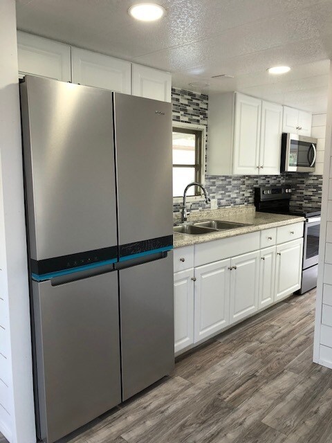 Stainless Steel Appliances - 2849 Tindel Camp Rd