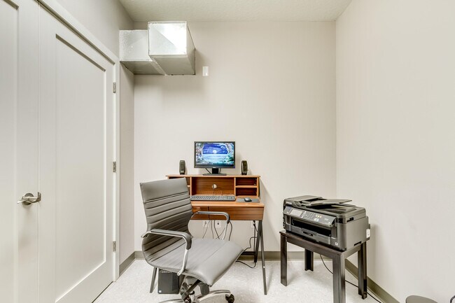 Foto del edificio - 950 4th St NW