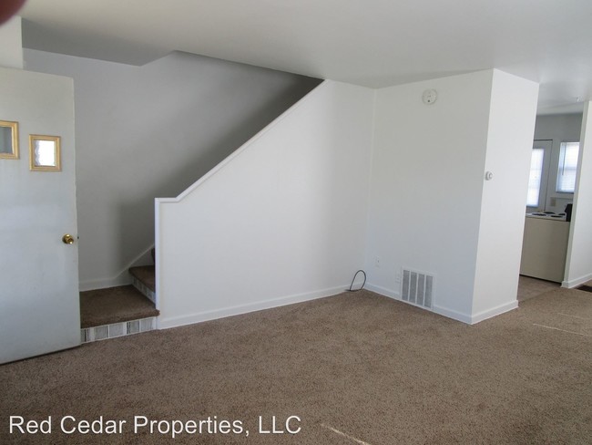 Building Photo - 1261 Downing Ct