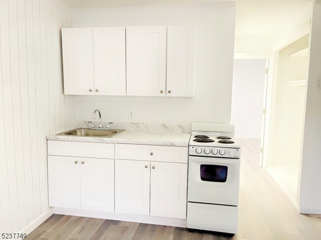 Foto del edificio - 207 Old Chimney Ridge Rd