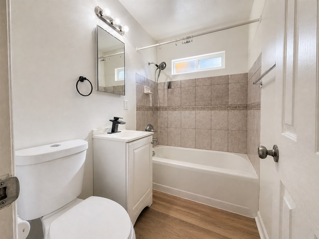 Building Photo - North National City 2 bedroom Home with large private yard and parking