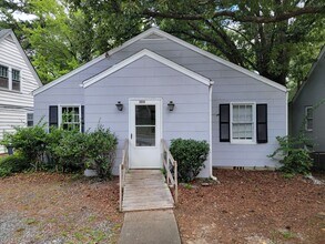 Building Photo - 2034 Walker Ave