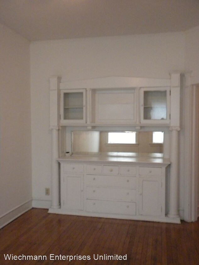 Primary Photo - 2511 N Prospect Ave