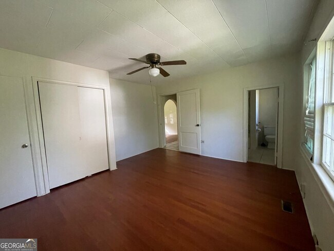 Foto del edificio - 414 N Franklin St