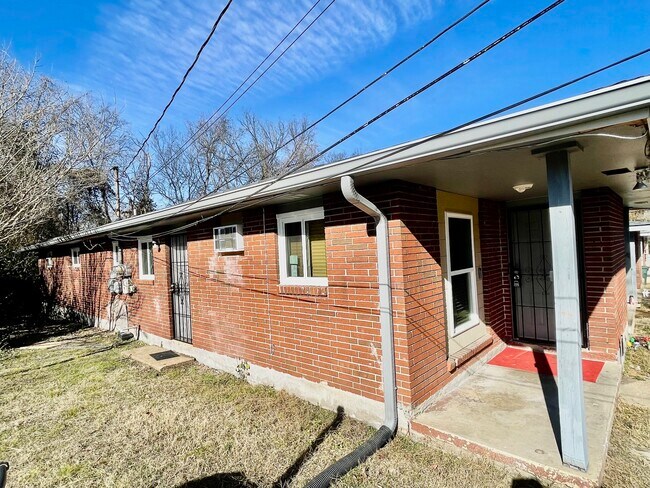 Building Photo - 4129 Quinn Adams St