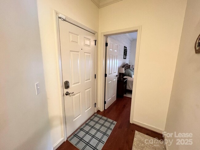 Building Photo - 1140 Torrence Cir