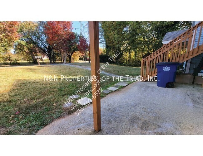 Foto del edificio - 944 Cotton St SW