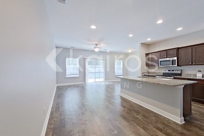 Building Photo - 407 Ferguson Ln