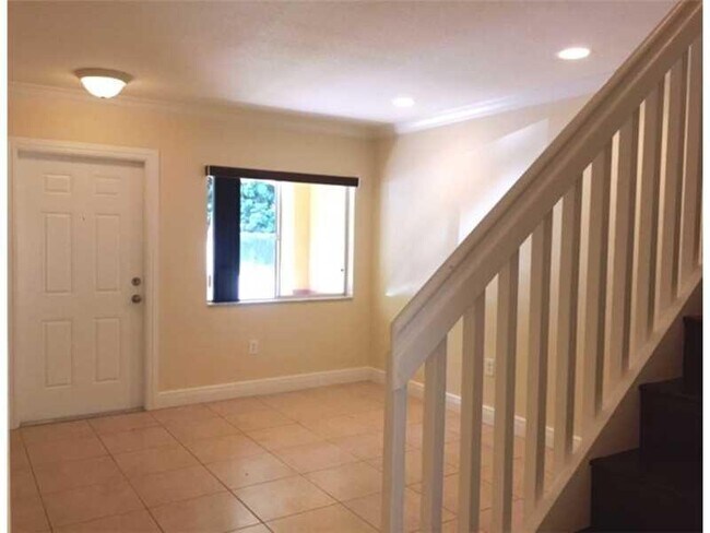 Living/Front room - 6621 SW 49th Ct
