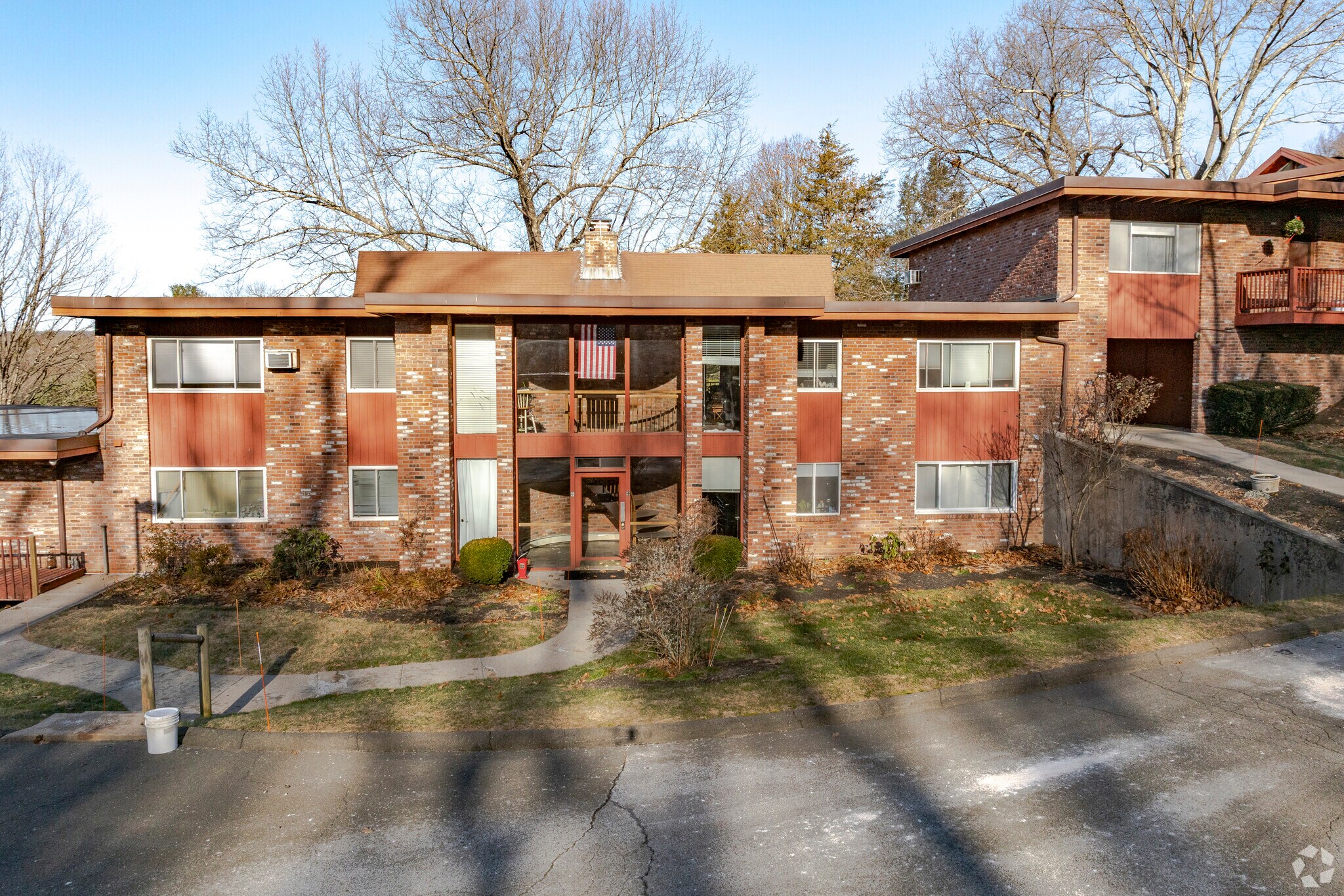 Heritage Hill Condominiums