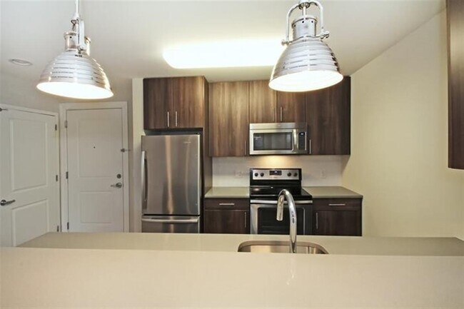 Foto del edificio - 100 MARSHALL St