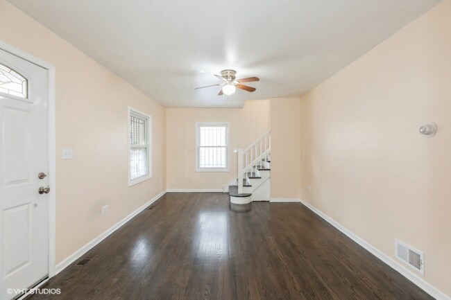 Foto del edificio - 12416 S Princeton Ave
