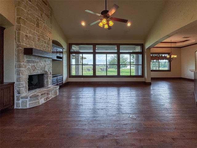 Foto principal - 1559 E Blackjack Rd E