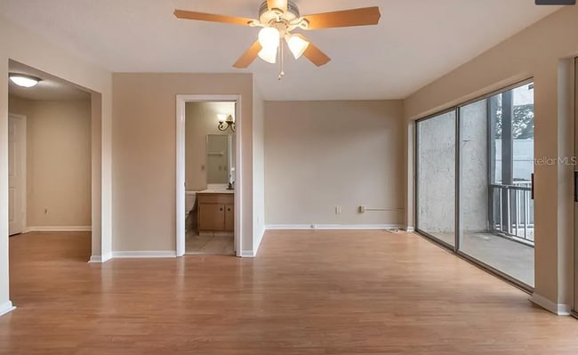 Building Photo - 9013 Tudor Dr