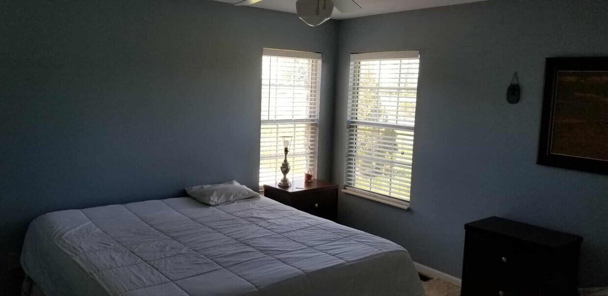 Foto principal - Two Bedroom Condo in BG