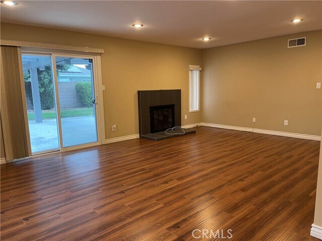 Foto del edificio - 6177 Fremont Way