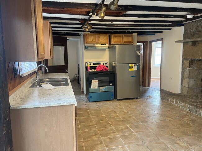 Foto del edificio - 19 Alton Bradford Rd