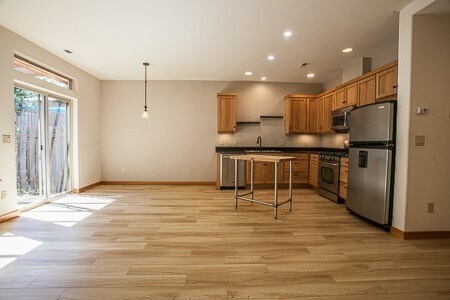 Foto del edificio - 2887 May St