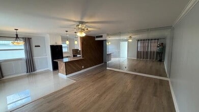 Building Photo - 276 Monaco Blvd