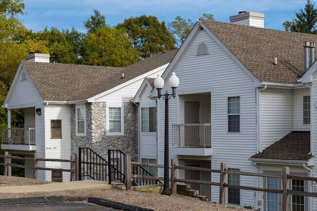 Foto del edificio - Village Club of Farmington Hills