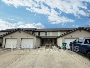 Building Photo - 412 Fletcher Rd