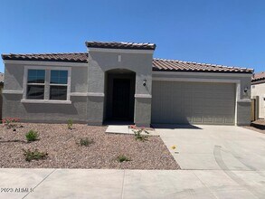 Building Photo - 2340 W Sunland Ave