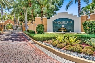 Building Photo - 19801 E Country Club Dr