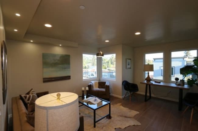Building Photo - 4429 Piedmont Avenue