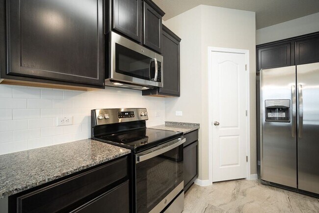 Building Photo - 3-Bedroom, 2-Bath Home in Reserve at Pea R...