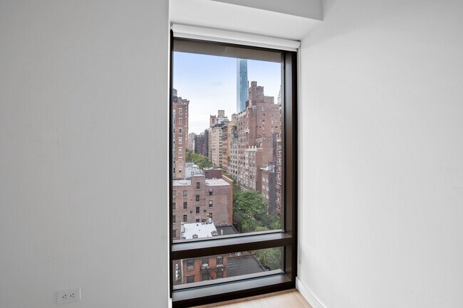 Photo - 200 E 21st St Apartment