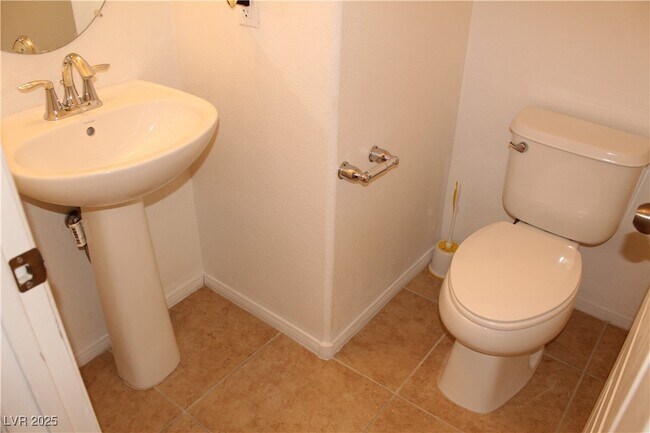 Foto del edificio - 9052 Stone Cabin Ct